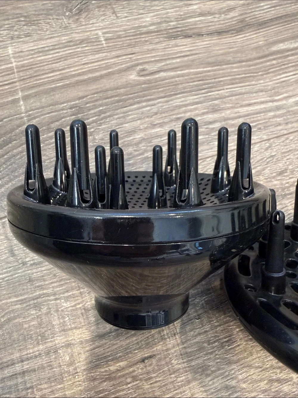 Black Hair Diffuser Attachment for Hair Dryers (2)